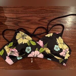 Floral crisscross Bikini Top with Black Straps